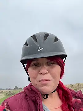 Snapshot of WattledFourth chatting on 11.30.25 WattledFourth online show from 11.30.25