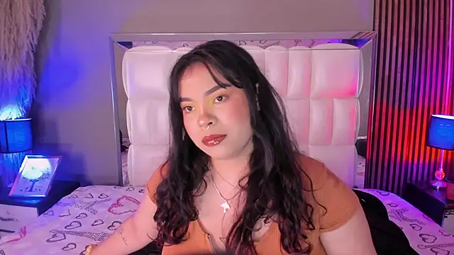 xCharlotte 20 online show from 03.17.26