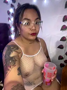 Lindalatina2001 online show from 01.11.26