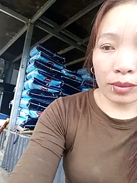 Snapshot of Evelyn-n chatting on 12.18.25 Evelyn-n online show from 12.18.25