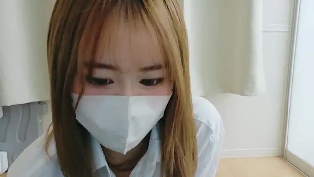 Snapshot of HICHAN99 chatting on 12.16.25 HICHAN99 online show from 12.16.25