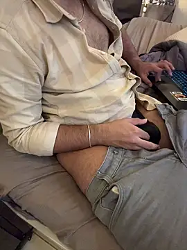 BlahNextDoor online show from 12.16.25