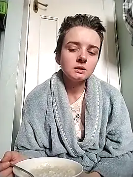 Amy01112 online show from 02.27.26