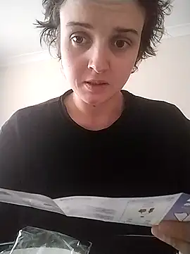Amy01112 online show from 04.25.26