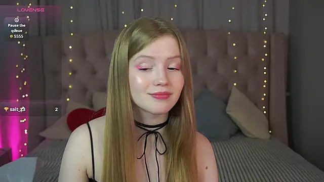 LilianHoward online show from 02.07.26