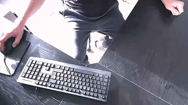 Snapshot of TRESBONNEBITE chatting on 02.12.26 TRESBONNEBITE online show from 02.12.26