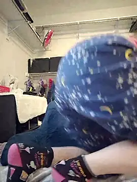 poleslut69 online show from 02.18.26