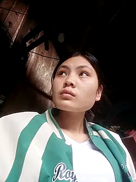 Snapshot of Hilary-123 chatting on 02.27.26 Hilary-123 online show from 02.27.26