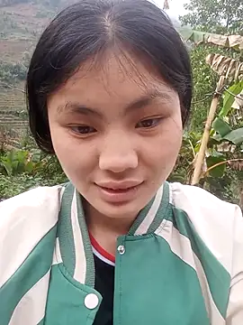 Snapshot of Hilary-123 chatting on 03.18.26 Hilary-123 online show from 03.18.26