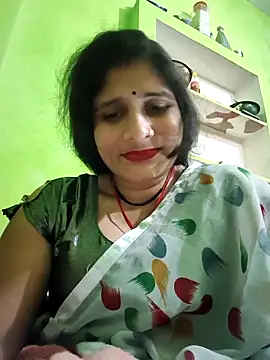 Snapshot of Sonamhot743 chatting on 12.15.25 Sonamhot743 online show from 12.15.25