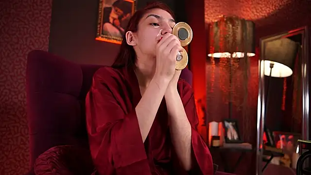 Roxa Lana online show from 06.25.26