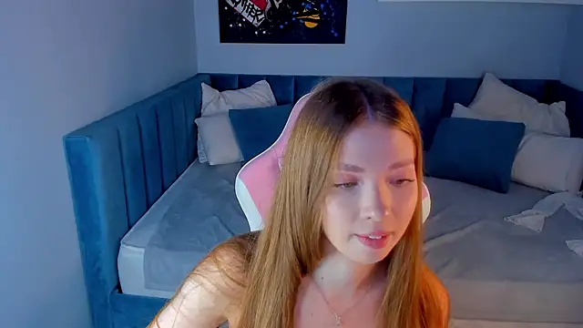 Tessa Sunn online show from 07.02.26