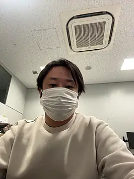 Snapshot of testdesu11111 chatting on 12.04.25 testdesu11111 online show from 12.04.25