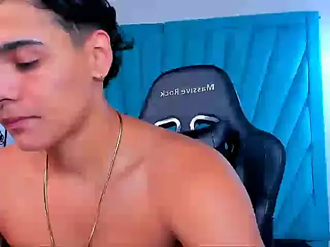 Snapshot of chris_de_la_fonde chatting on 02.09.26 chris de la fonde online show from 02.09.26