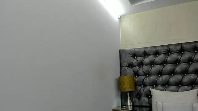 Snapshot of JulietaWales chatting on 03.09.26 JulietaWales online show from 03.09.26