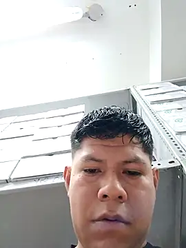 Snapshot of Xkaliente93 chatting on 01.17.26 Xkaliente93 online show from 01.17.26