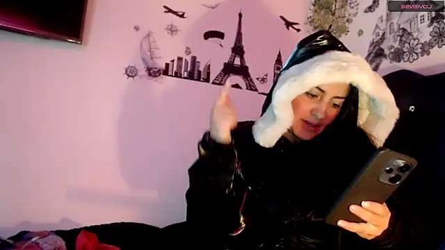 MisNicol online show from 01.17.26