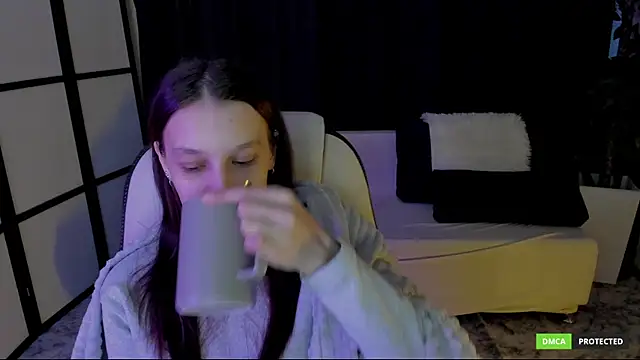 KrisDoeil online show from 12.15.25