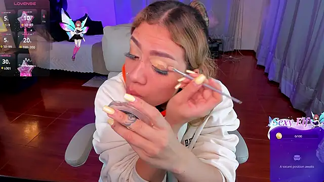 Snapshot of Zara_Wolf_ chatting on 02.03.26 Zara Wolf online show from 02.03.26