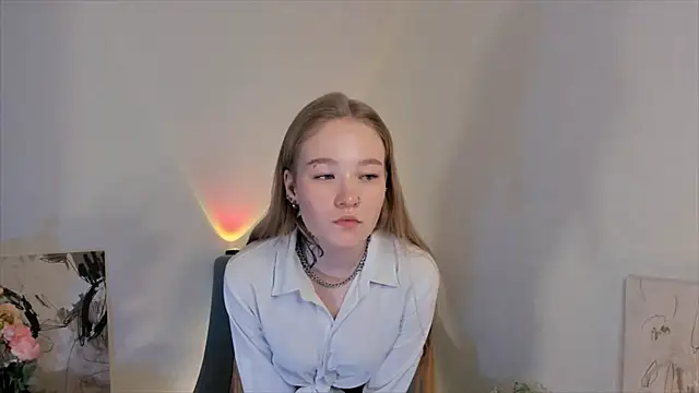 MaireLanda online show from 12.18.25