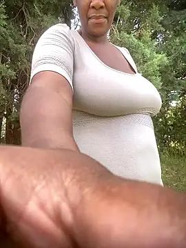 GiantClithpee online show from 01.16.26