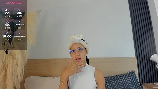 Samantha luv  online show from 05.01.26