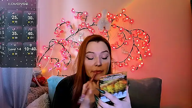 Snapshot of Ungoliant_Kiss chatting on 02.15.26 Ungoliant Kiss online show from 02.15.26