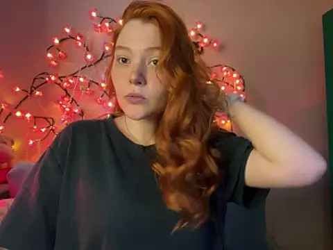 Snapshot of Ungoliant_Kiss chatting on 03.27.26 Ungoliant Kiss online show from 03.27.26