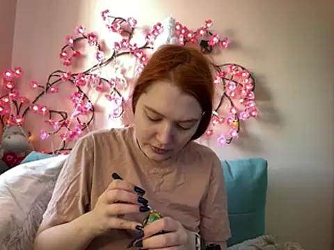 Snapshot of Ungoliant_Kiss chatting on 03.29.26 Ungoliant Kiss online show from 03.29.26