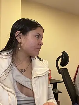Camila Duarte2 online show from 04.29.26
