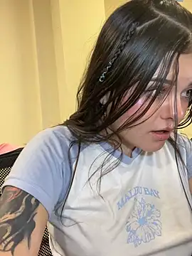 Camila Duarte2 online show from 04.30.26