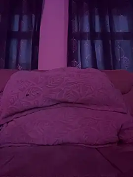 Snapshot of Ghost-Zero chatting on 02.08.26 Ghost-Zero online show from 02.08.26