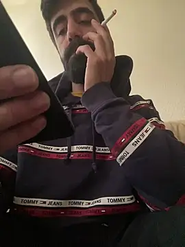 Snapshot of Ghost-Zero chatting on 04.05.26 Ghost-Zero online show from 04.05.26