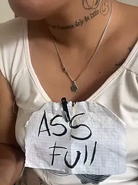 Snapshot of Slut_Dirty_Nastyy chatting on 02.07.26 Slut Dirty Nastyy online show from 02.07.26