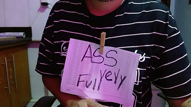 Snapshot of Slut_Dirty_Nastyy chatting on 02.20.26 Slut Dirty Nastyy online show from 02.20.26