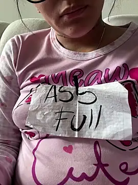 Snapshot of Slut_Dirty_Nastyy chatting on 03.01.26 Slut Dirty Nastyy online show from 03.01.26