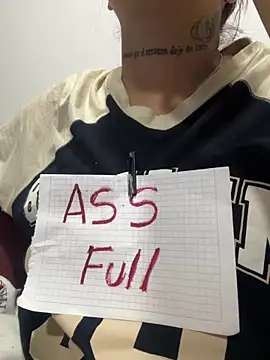 Snapshot of Slut_Dirty_Nastyy chatting on 03.05.26 Slut Dirty Nastyy online show from 03.05.26