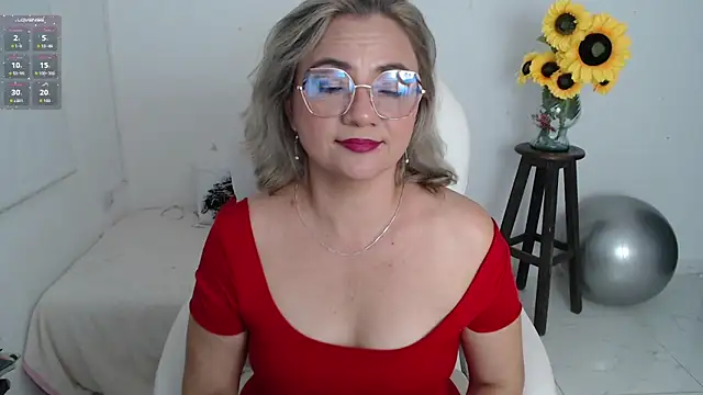 Snapshot of Katiana80 chatting on 01.09.26 Katiana80 online show from 01.09.26