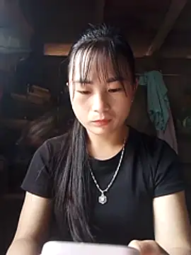 Snapshot of Maiphu34 chatting on 05.15.26 Maiphu34 online show from 05.15.26