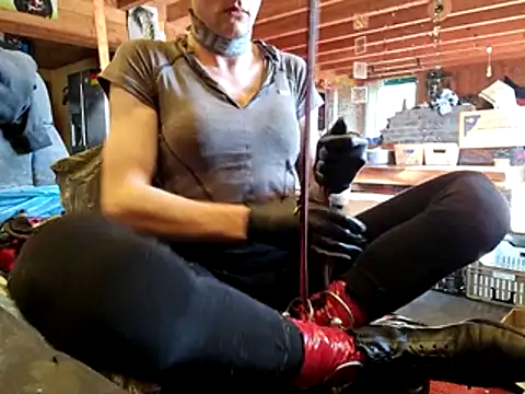 laaralatexxa BDSM online show from 03.26.26