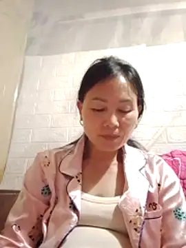 Lili-123k online show from 04.28.26