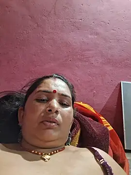 Your-shreya143 online show from 06.07.26