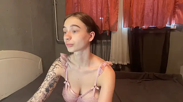 imChatty Alice online show from 06.23.26
