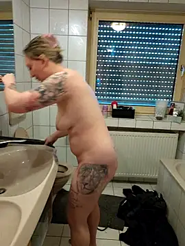 Milas Dreams OF online show from 02.02.26