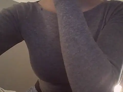 Snapshot of __RITA__ chatting on 12.17.25 RITA online show from 12.17.25