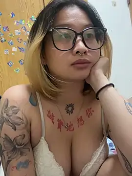 Snapshot of abella1116 chatting on 02.28.26 abella1116 online show from 02.28.26