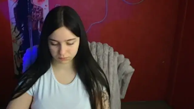 Lilu May online show from 04.26.26