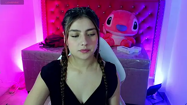 Diamond juliana online show from 05.26.26