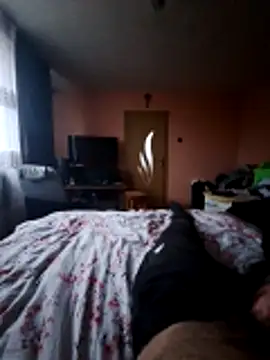 Snapshot of StephanSharp chatting on 12.22.25 StephanSharp online show from 12.22.25