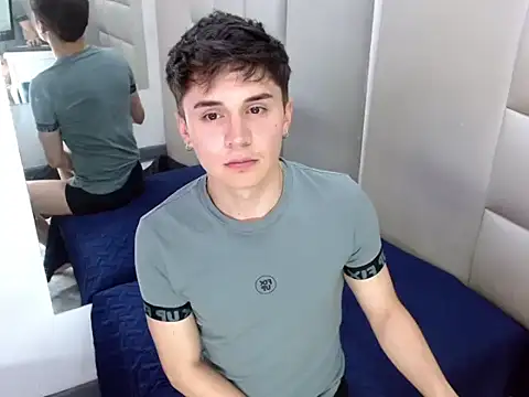 Snapshot of JuanGomm chatting on 03.04.26 JuanGomm online show from 03.04.26